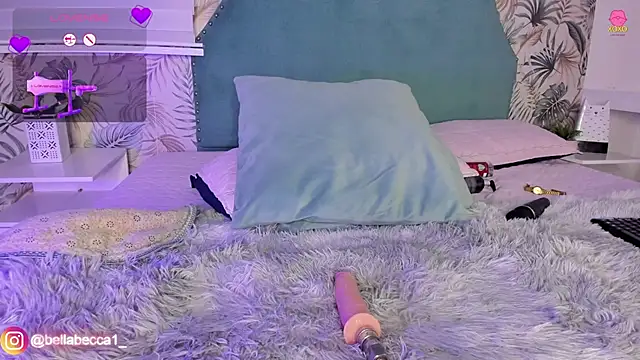 bellaa becca online show from 03/17/25, 11:35