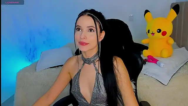 melanyrouse1 online show from 11/15/25, 09:08