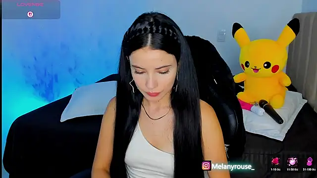 melanyrouse1 online show from 11/14/25, 07:28