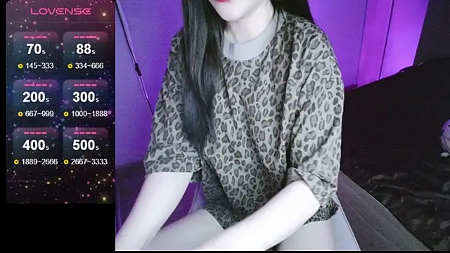  Viviann  online show from 03/11/25, 04:18