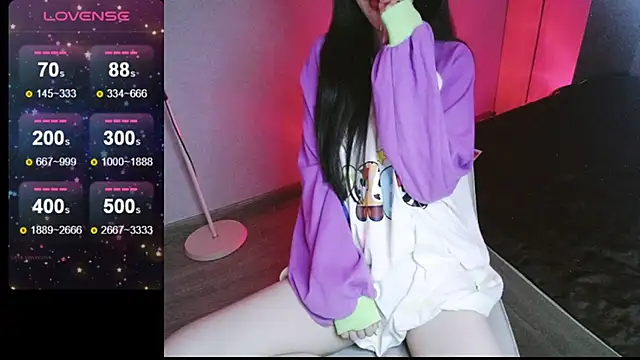  Viviann  online show from 03/05/25, 04:02