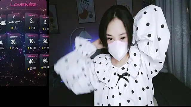  Viviann  online show from 12/12/24, 04:21