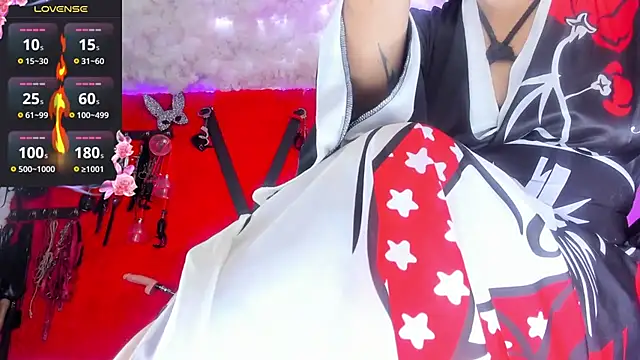 jena derboo online show from 10/31/25, 10:23