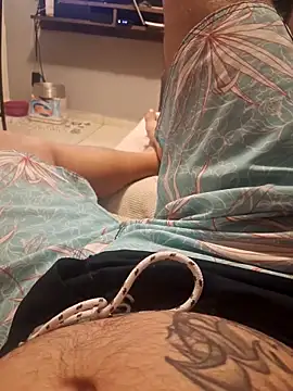 dredre1069 online show from 04/15/26, 01:33