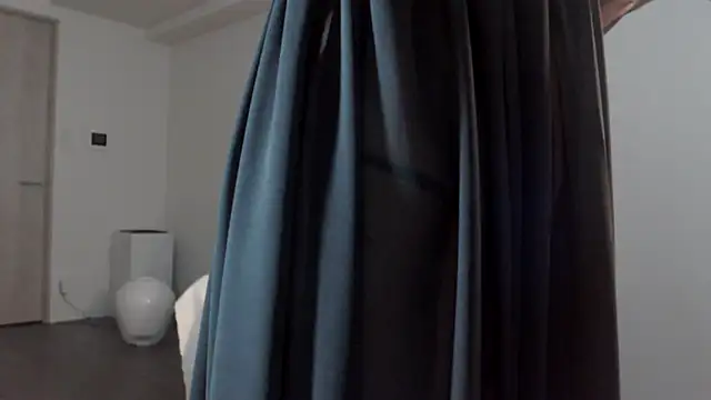 Lily 0000 online show from 01/20/25, 03:28