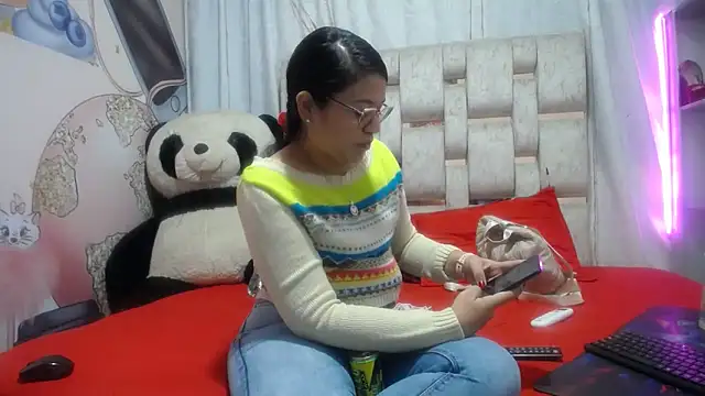 KEYRA-MILLER- online show from 04/01/26, 02:46