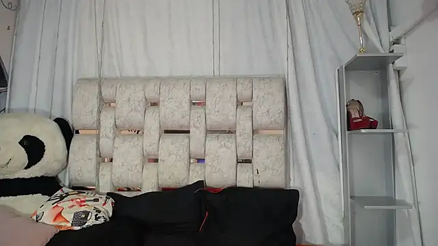 KEYRA-MILLER- online show from 03/27/26, 01:47