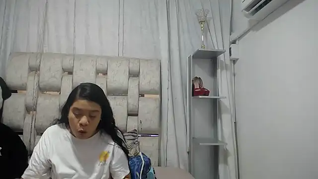 KEYRA-MILLER- online show from 03/16/26, 01:24