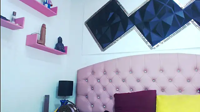 Snapshot of andrea_safeira_doll chatting on 10/01/25, 11:19 andrea safeira doll online show from 10/01/25, 11:19