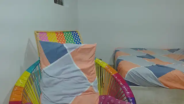 Snapshot of big_small_h0rny_ chatting on 10/02/25, 11:08 big small h0rny online show from 10/02/25, 11:08