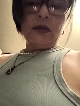 Snapshot of TexaSMESS_37 chatting on 09/13/25, 04:01 TexaSMESS 37 online show from 09/13/25, 04:01