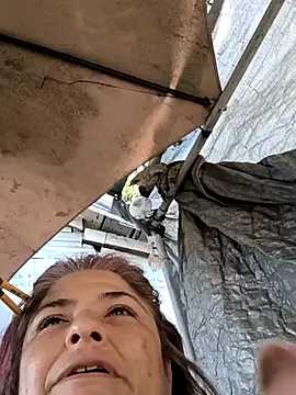 Snapshot of TexaSMESS_37 chatting on 11/17/25, 10:03 TexaSMESS 37 online show from 11/17/25, 10:03