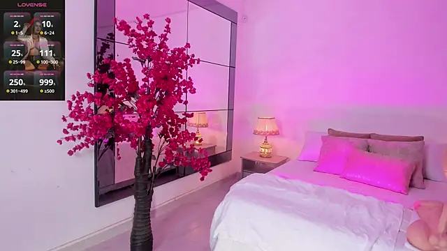 Leah Grey online show from 04/01/26, 11:11