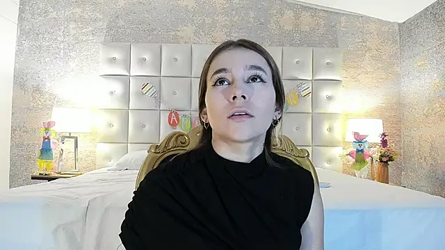 Snapshot of Lezy_ chatting on 04/11/26, 07:39 Lezy online show from 04/11/26, 07:39