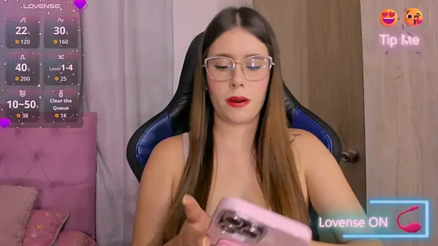 ParisShayk online show from 04/02/26, 06:03