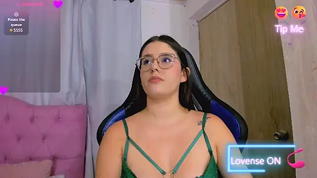 ParisShayk online show from 07/14/26, 11:33