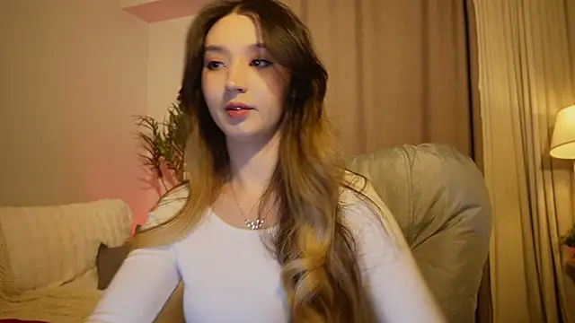 Sarasuo1 online show from 10/11/25, 02:29