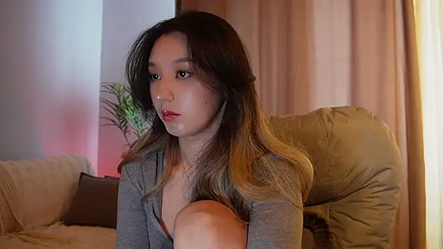 Sarasuo1 online show from 04/10/26, 04:52