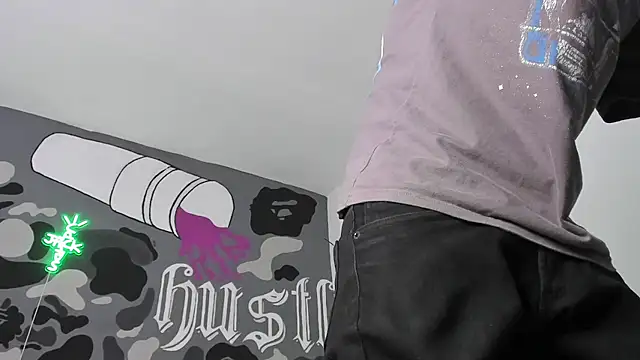 BRYXXXON1 online show from 01/08/26, 04:13