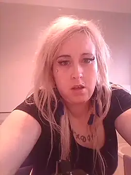 Snapshot of mollymay69 chatting on 02/22/26, 04:59 mollymay69 online show from 02/22/26, 04:59