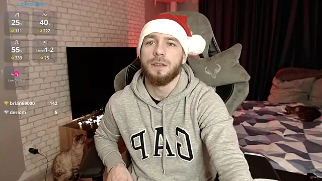 Snapshot of LeoPaulini chatting on 12/29/24, 01:17 LeoPaulini online show from 12/29/24, 01:17