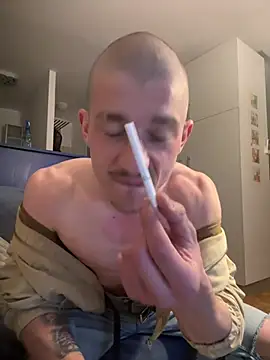 bosnianhot online show from 04/22/26, 07:09