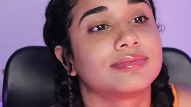 Mysensualbrunette1 online show from 01/14/25, 11:58