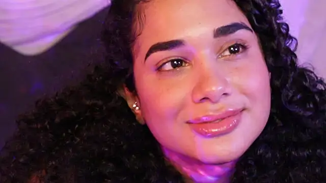 Mysensualbrunette1 online show from 02/18/25, 11:52