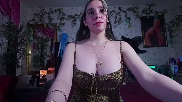 Snapshot of Elizabeth77_ chatting on 10/06/25, 11:27 Elizabeth77 online show from 10/06/25, 11:27
