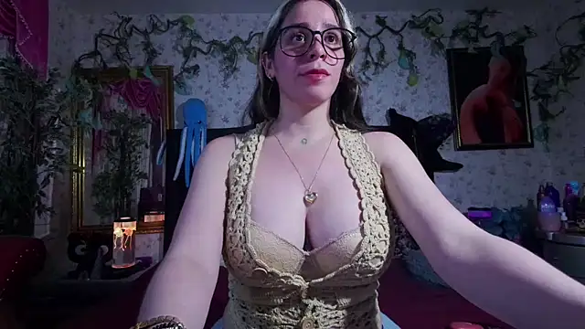 Snapshot of Elizabeth77_ chatting on 10/09/25, 10:21 Elizabeth77 online show from 10/09/25, 10:21