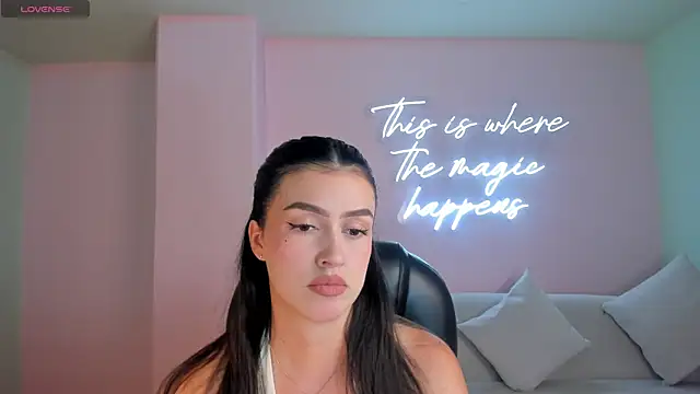 PaulinaSantos  online show from 09/25/25, 07:31