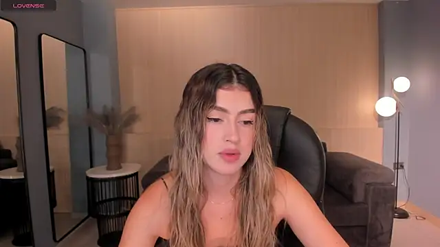 PaulinaSantos  online show from 03/14/25, 07:44