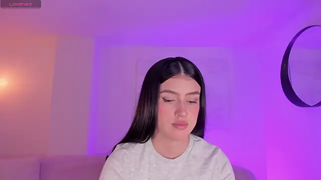 PaulinaSantos  online show from 11/06/25, 08:02