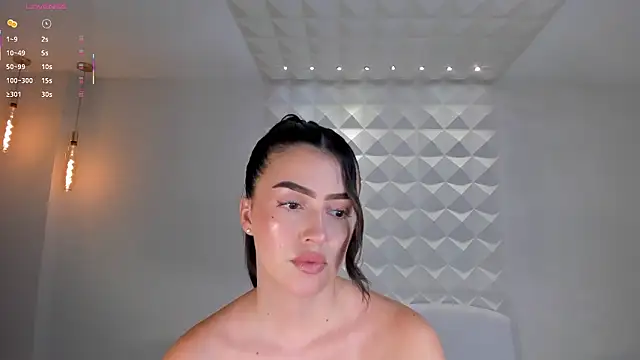 PaulinaSantos  online show from 03/23/26, 07:47