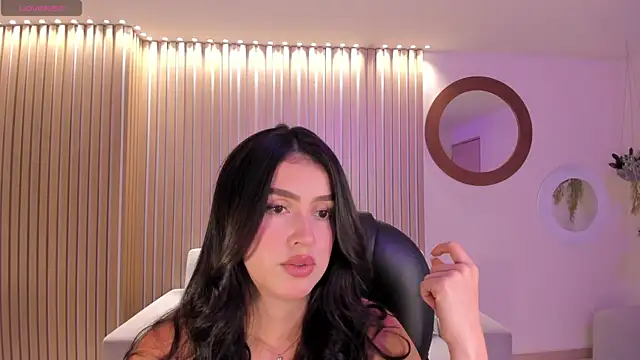 PaulinaSantos  online show from 10/01/25, 07:29