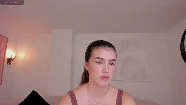 PaulinaSantos  online show from 12/16/25, 07:18