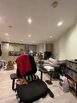 Snapshot of LondonTeffy chatting on 02/09/26, 10:08 LondonTeffy online show from 02/09/26, 10:08