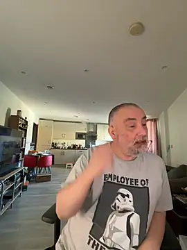 LondonTeffy online show from 03/19/26, 09:31