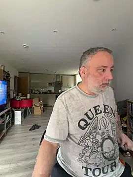 LondonTeffy online show from 05/07/26, 11:02