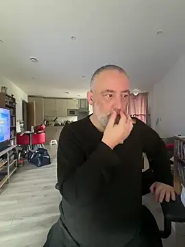 LondonTeffy online show from 03/24/26, 09:31