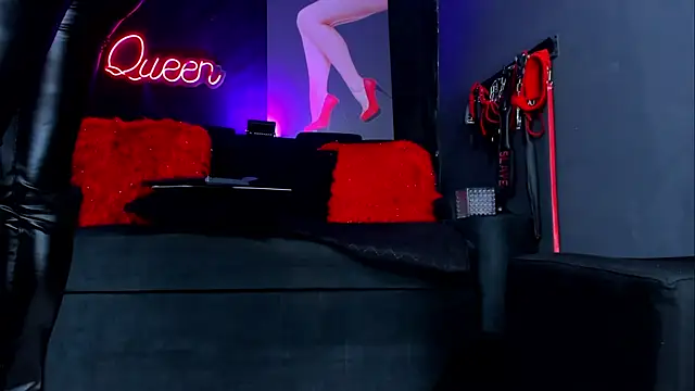 AshleyStones online show from 11/14/25, 08:23