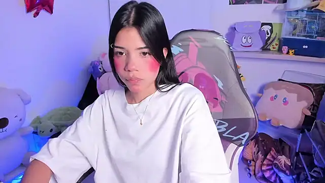 Snapshot of cutestephuwu chatting on 10/17/25, 12:25 cutestephuwu online show from 10/17/25, 12:25