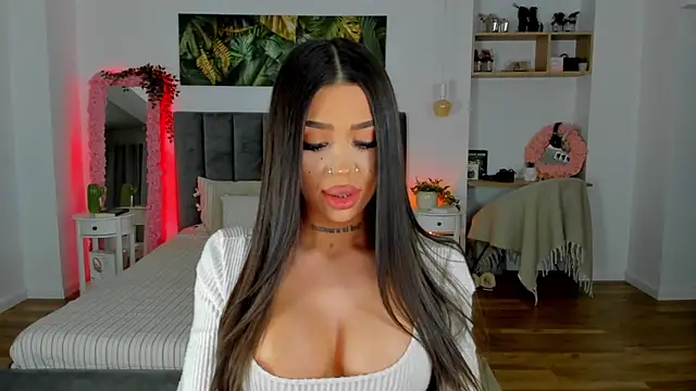 Fancy Jenn online show from 11/20/25, 08:20