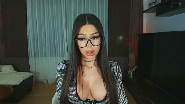 Fancy Jenn online show from 03/23/26, 11:04