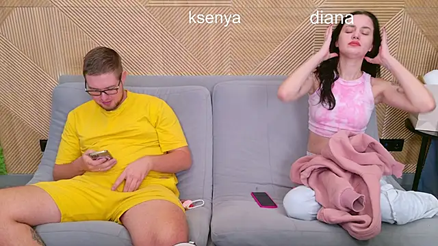 Ksenny online show from 11/11/25, 03:29