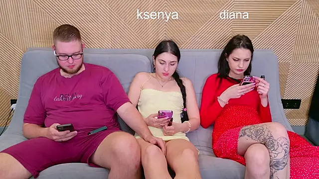 Ksenny online show from 05/15/26, 06:44
