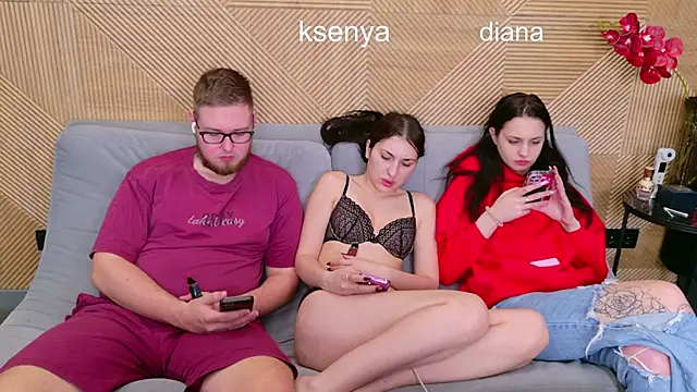 Ksenny online show from 04/06/26, 05:52