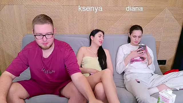 Ksenny online show from 05/31/26, 07:03
