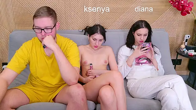 Ksenny online show from 04/22/26, 05:58