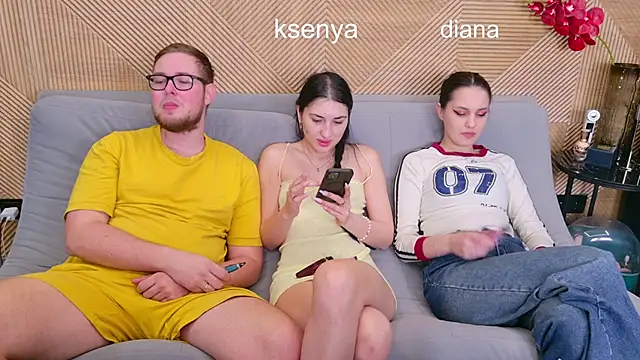 Ksenny online show from 05/03/26, 06:07